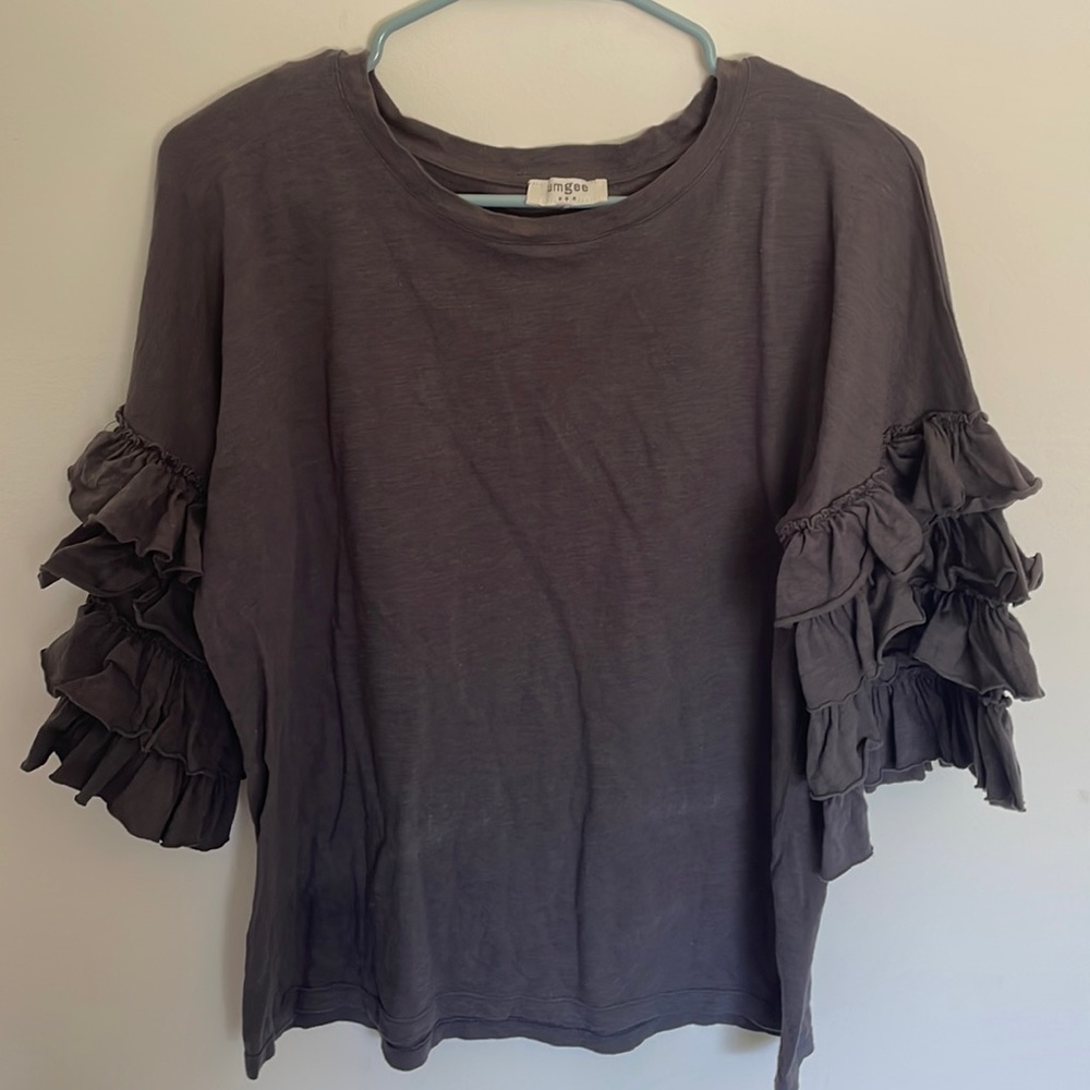 Shirt with Ruffled sleeves